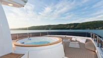 Ferretti Custom Line Navetta 33 ZIACANAIA Yacht - Flybridge
